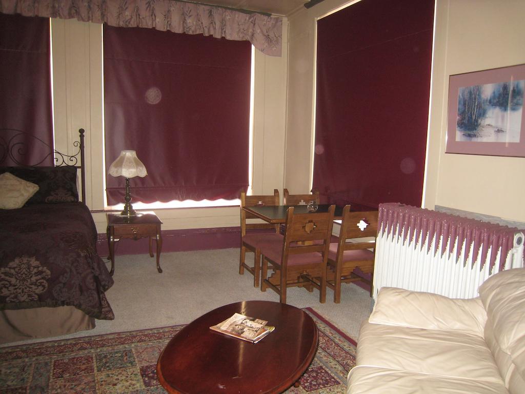 Deadwood Dick'S Hotel Camera foto